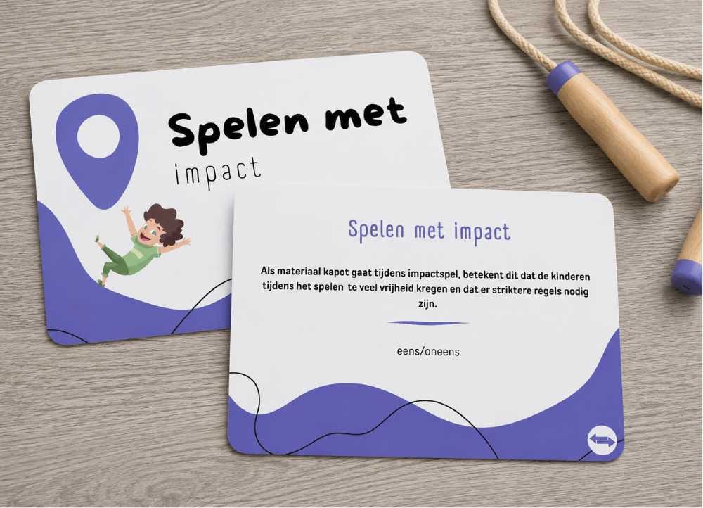Stellingkaart uit de pedagogische kaartenset over het begeleiden van kinderen tijdens overgangen en veranderingen in de dag.
